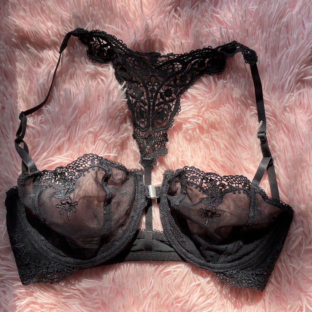 FP lace bra